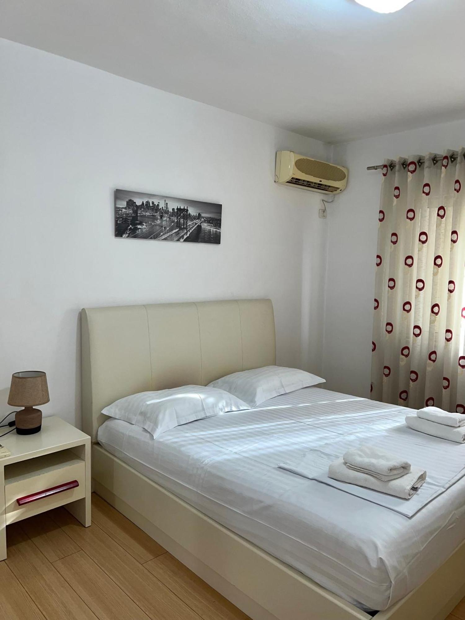 Blloku Family Apartment Tiranë Luaran gambar