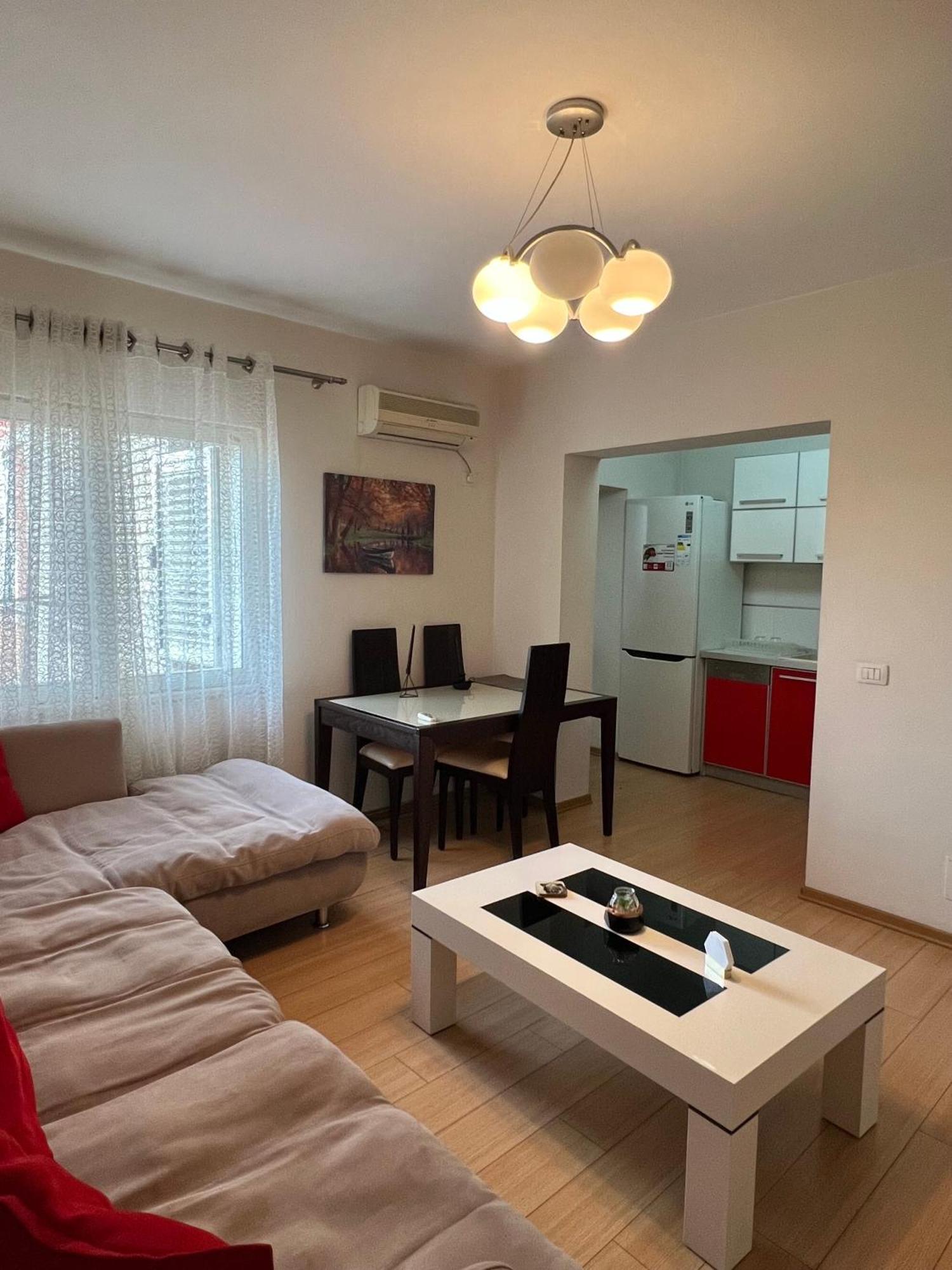 Blloku Family Apartment Tiranë Luaran gambar